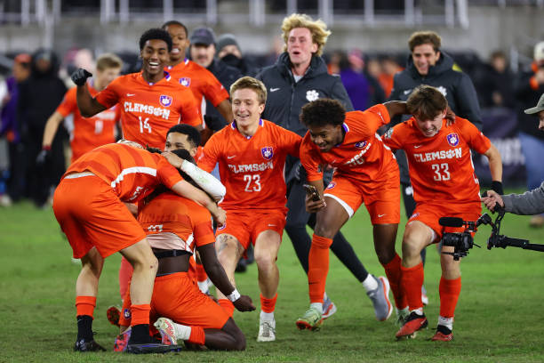 深度分析凯 深度分析凯